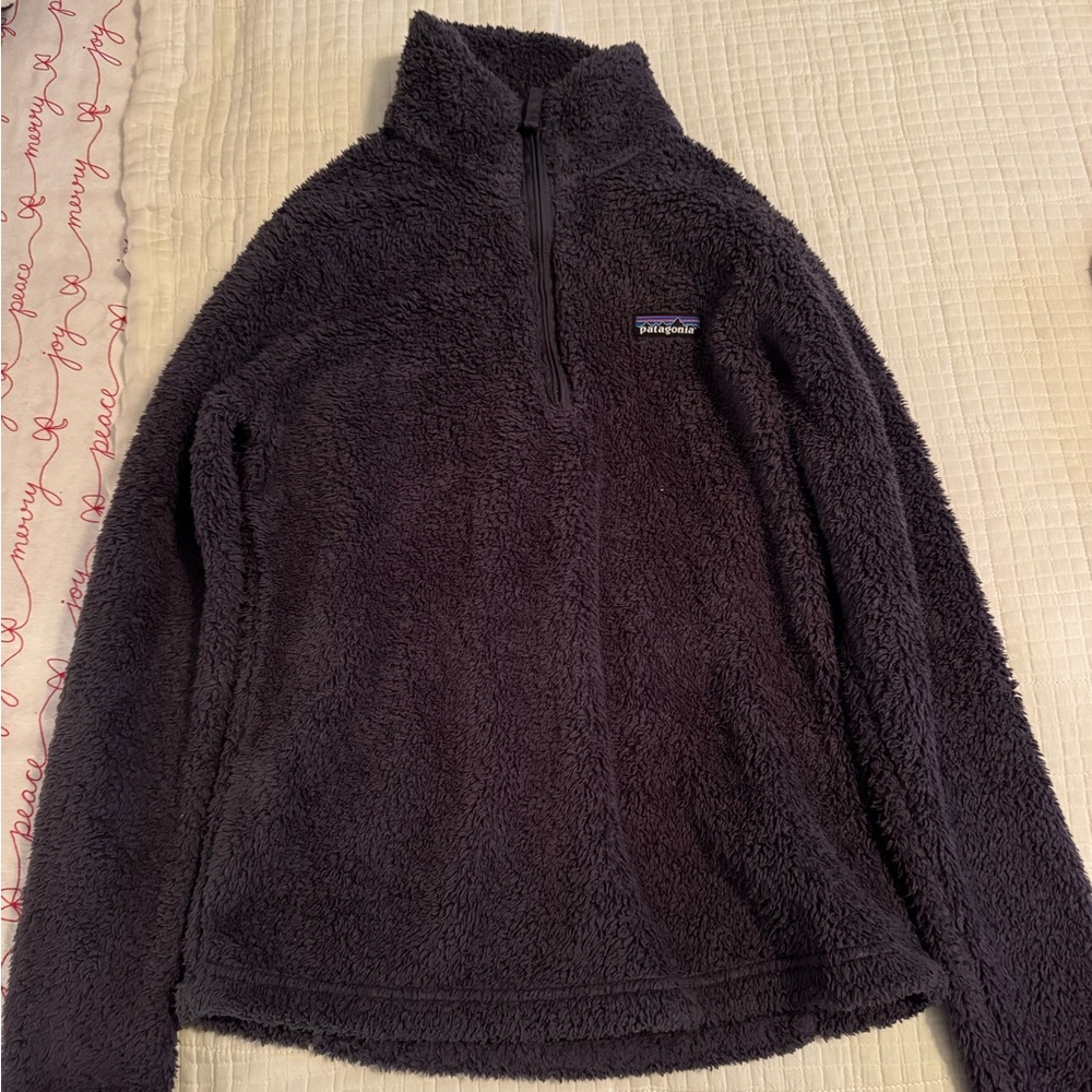 Patagonia Plush Fleece in Charcoal